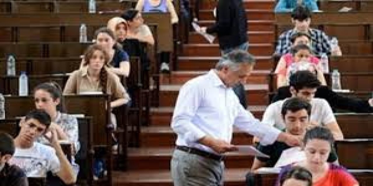 E-sınav görevi nedir nasıl yapılır?