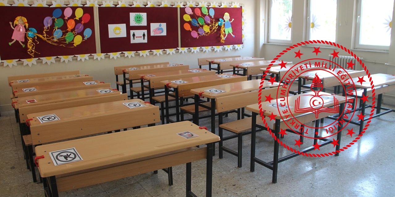 O Derse Girmek İçin Öğretmen Olmanın Yanı Sıra Eğitim de Almak Gerekiyor