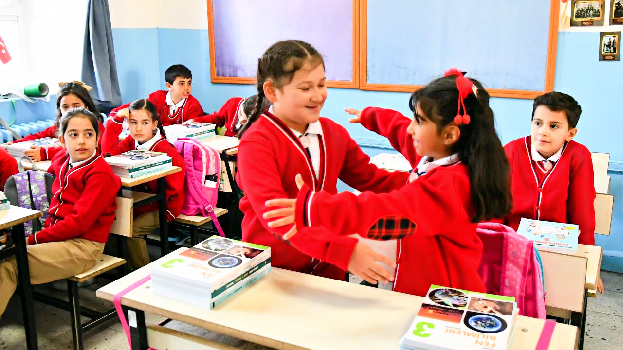 İlkokul ortaokul lise öğrencileri için 10 günlük yeni tatil duyuruldu! MEB’den onay çıktı!