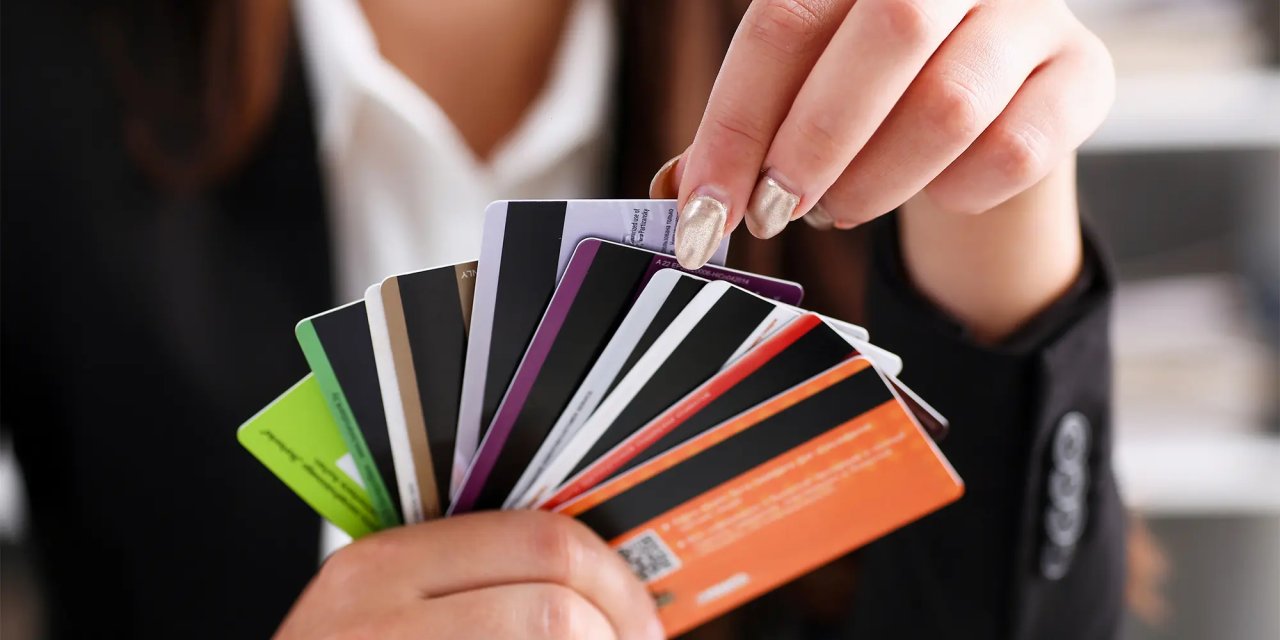 Kredi kartı borcu ödendikten sonra ne zaman kullanılmalıdır, borcu ödenen kredi kartı ne zaman aktif olur?