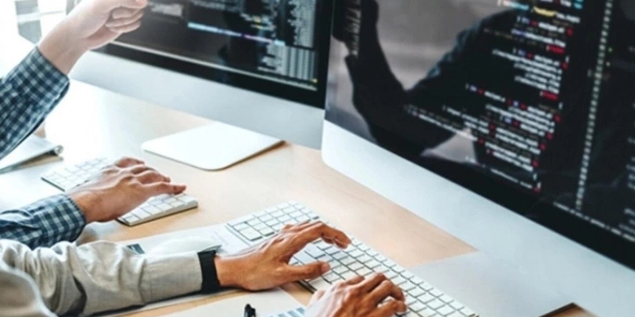 Eğitimde Yapay Zekaya Geçildi Ancak Bilgisayar Öğretmenleri Devre Dışı Bırakıldı