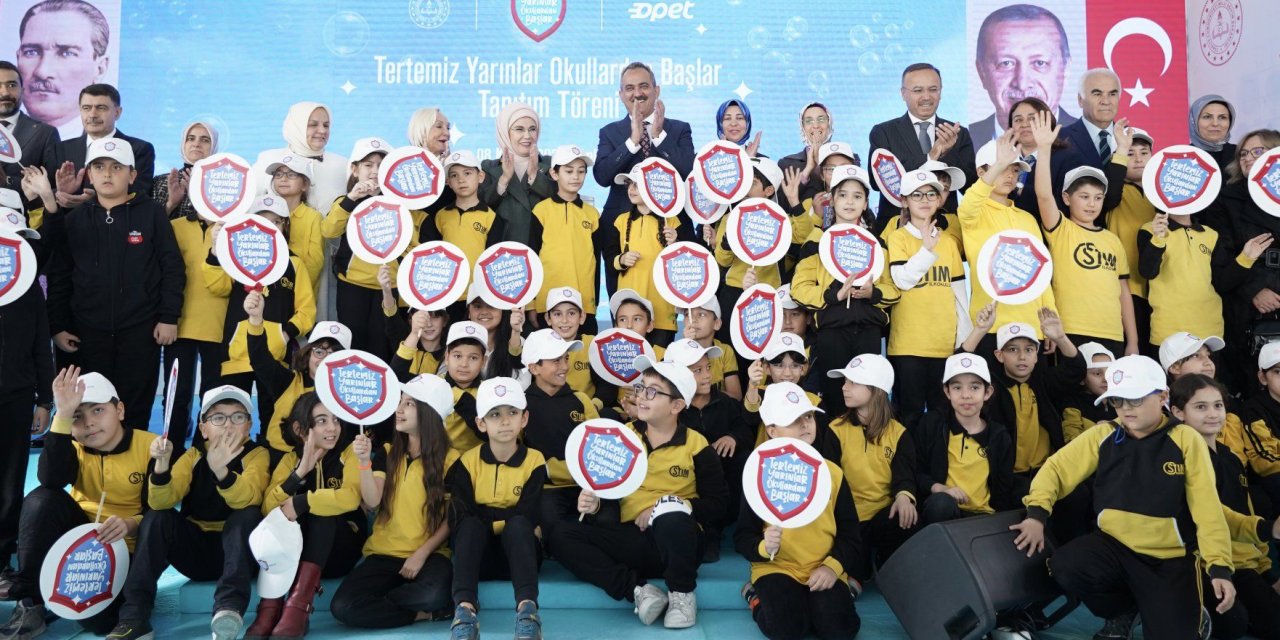Tertemiz Yarınlar Okullardan Başlar Projesi Milli Eğitim Bakanlığı Ve OPET İş Birliği İle Uygulanmaya Devam Ediliyor