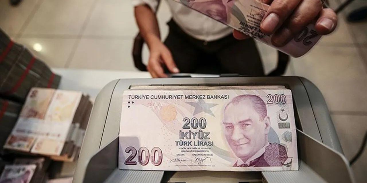 Piyasalar yeşillendi! Dolar 6 yılın zirvesine tırmandı! Gram altında rekora adım adım...