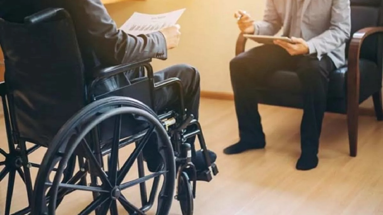 Engelli öğretmen adaylarına MEB'den müjde! Atama ve başvuru duyurusu yapıldı: 3500 adaya atama yapılacak!