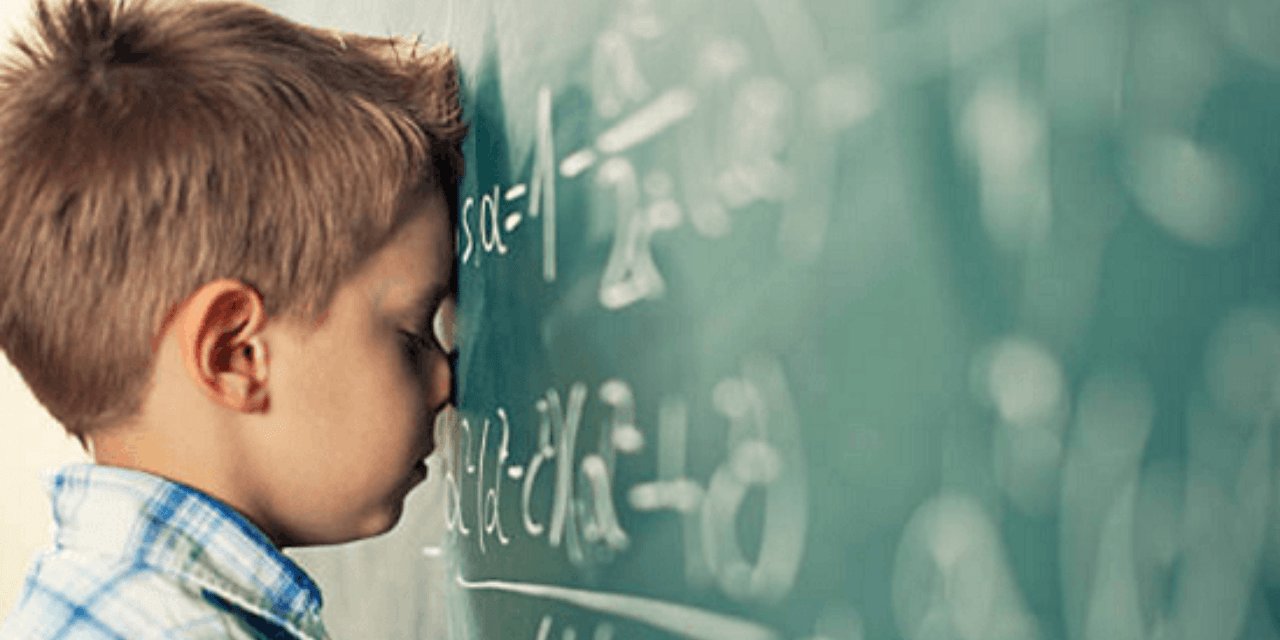 O öğrenciler senenin başından beri okula gelmiyor