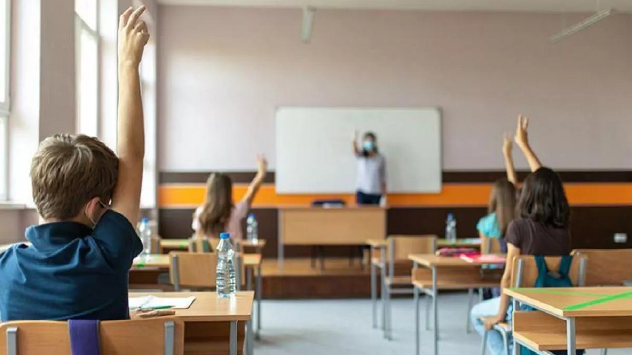 MEB' den beklenen duyuru geldi: Personelin il içi yer değişikliği sonuçlandı! İşte yönetmeliğin kapsamı..