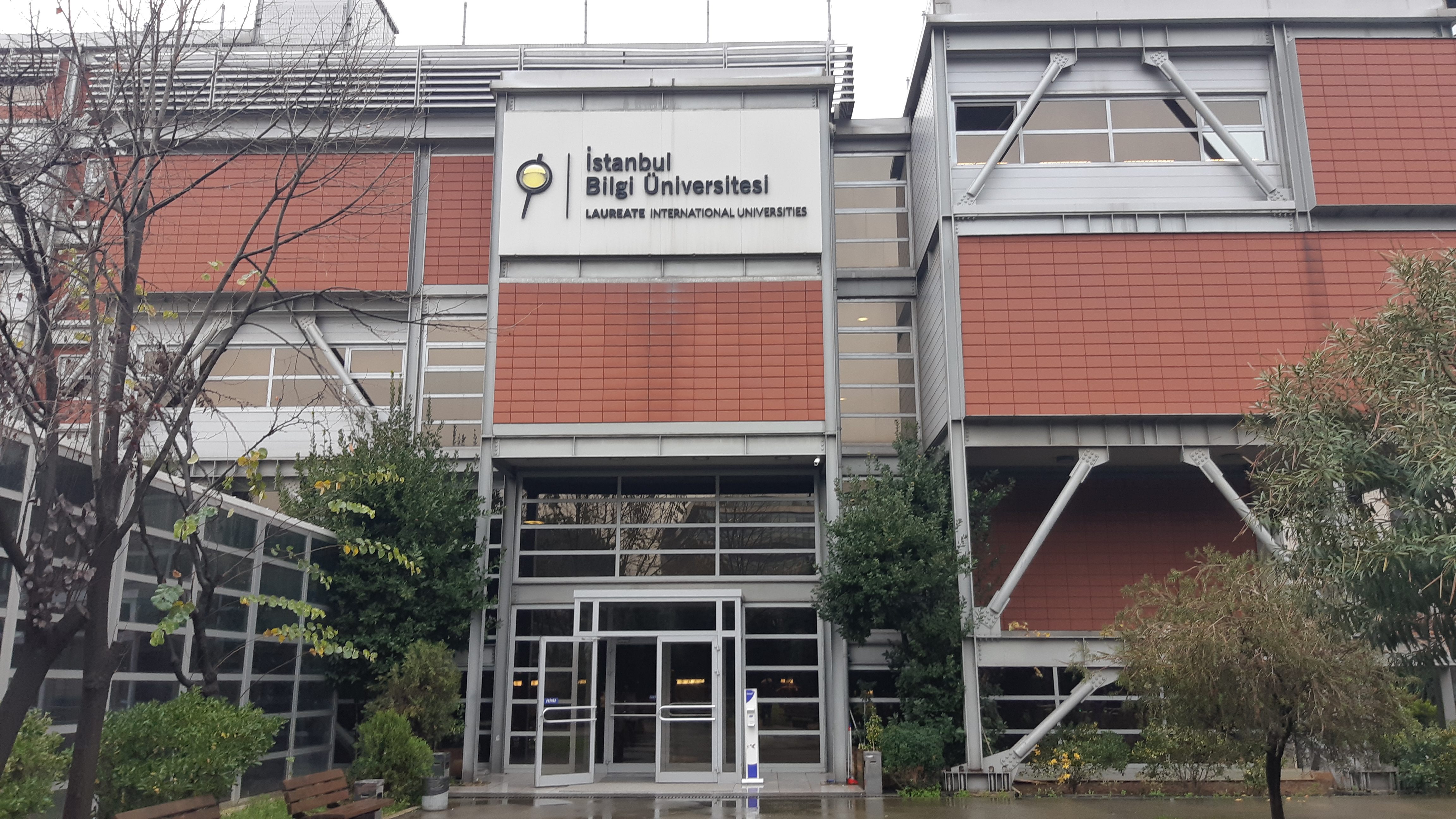 İstanbul Bilgi Üniversitesi'nden Araştırma Görevlisi Alım İlanı Yayımladı!