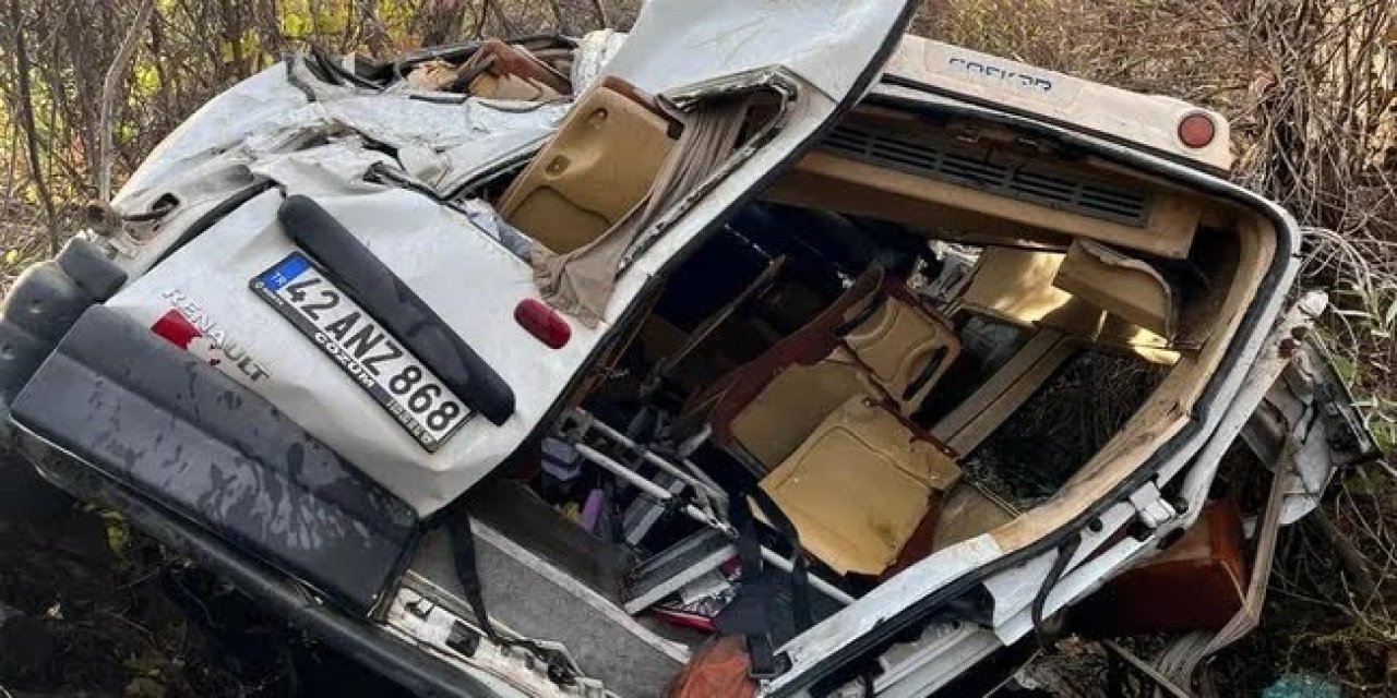 Feci Kaza: Öğrenci Servisi Uçurumdan Yuvarlandı Yaralılar Var