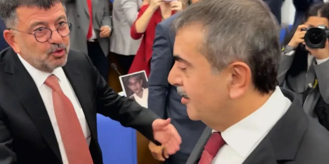 Bütçe Görüşmelerinde Bakan Tekin, CHP'li Ağbaba'nın İddialarına Yanıt Verdi