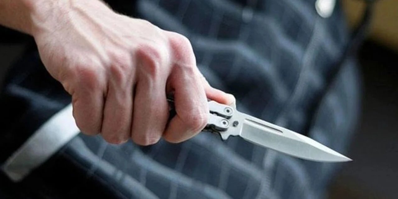 Çekmeköy’de lisede bıçaklı saldırı: İki öğretmen ve bir öğrenci yaralandı