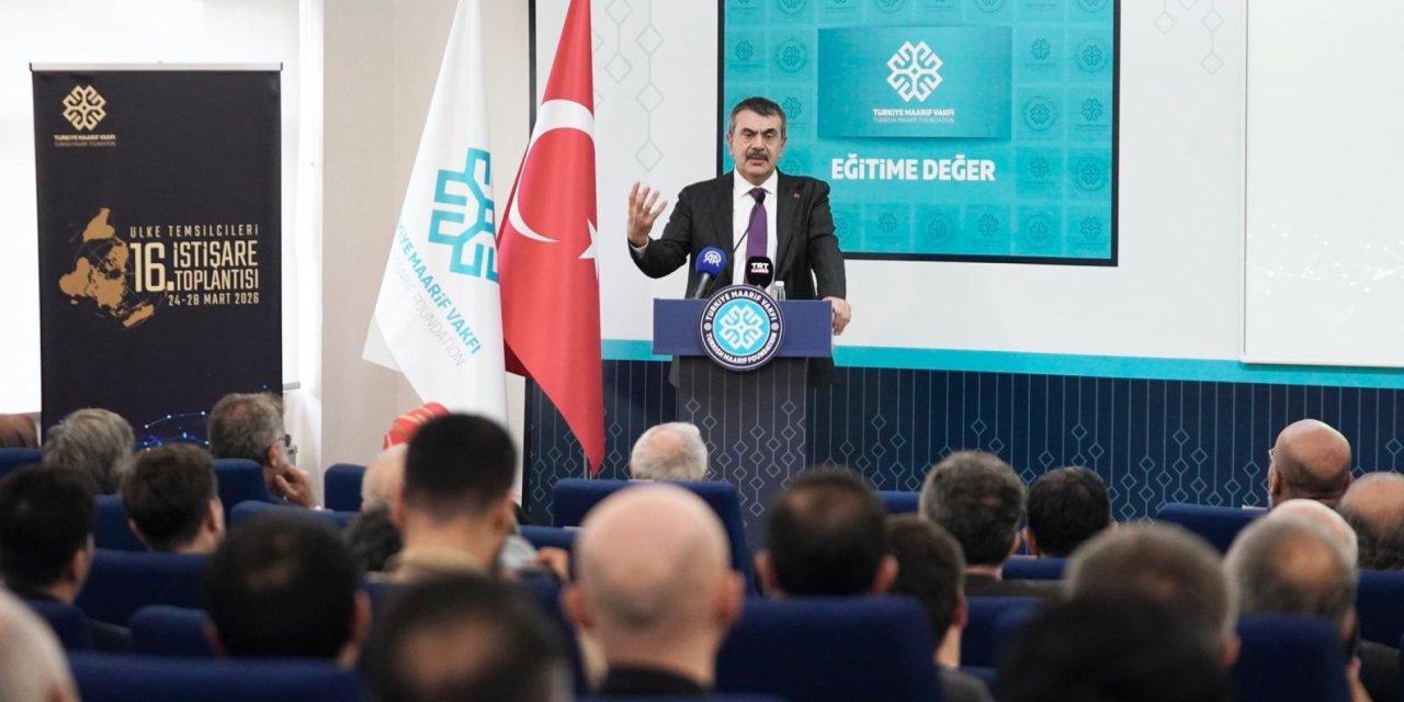 Bakan Yusuf Tekin: "12 Yıllık Emeği 6 Aylık Kursa Mal Etmek Meşru Değildir"