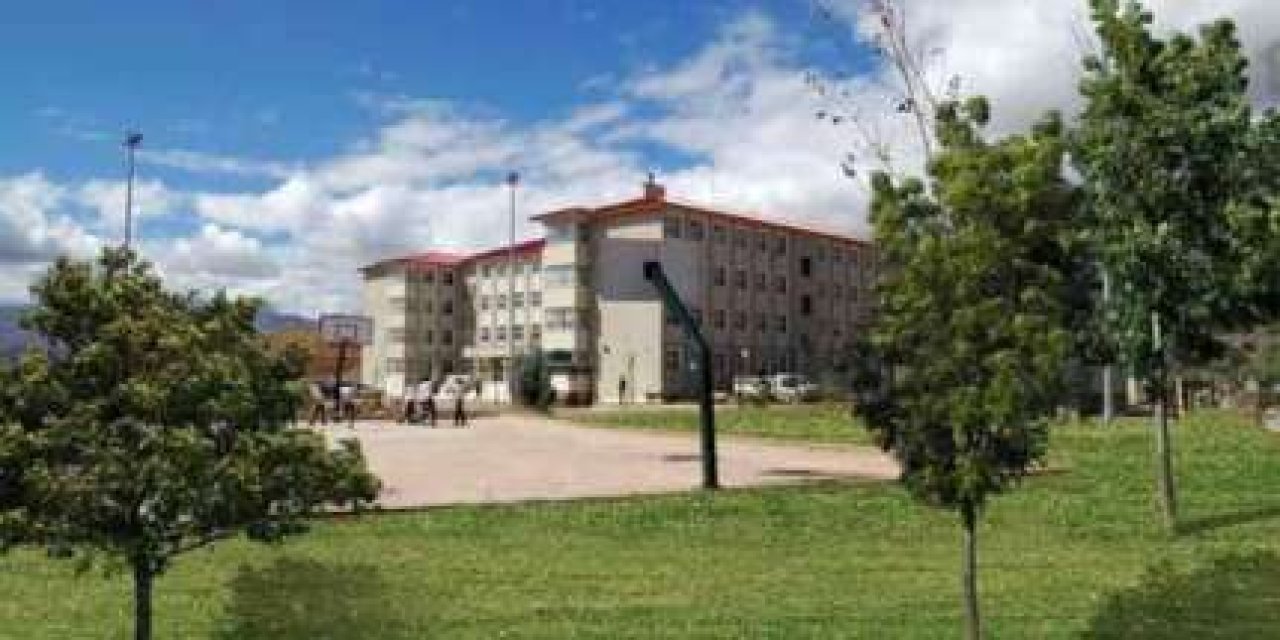 Genç Öğretmenden Acı Haber: Evinde Cansız Bedeni Bulundu