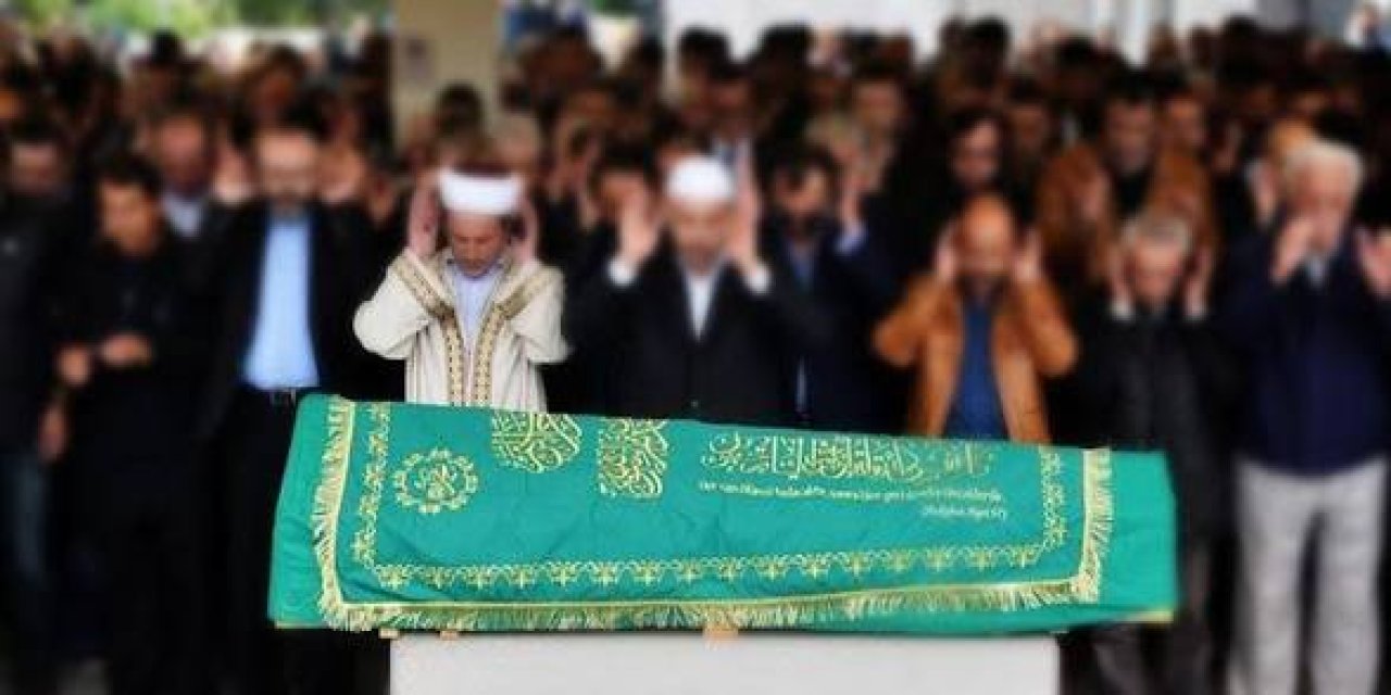 Eğitim Camiası Yasta: 3 Öğretmenden Acı Haber Geldi