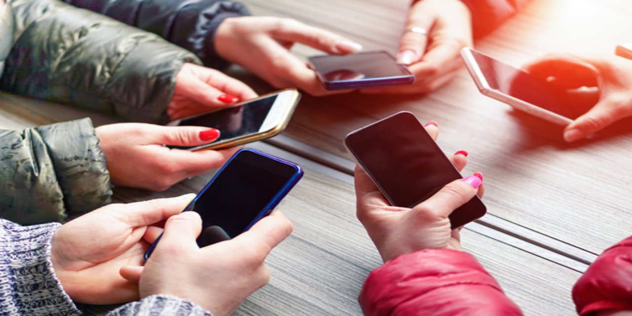 MEB Kurallarını Hatırlattı: WhatsApp Grupları Resmi İletişim Aracı Olamaz