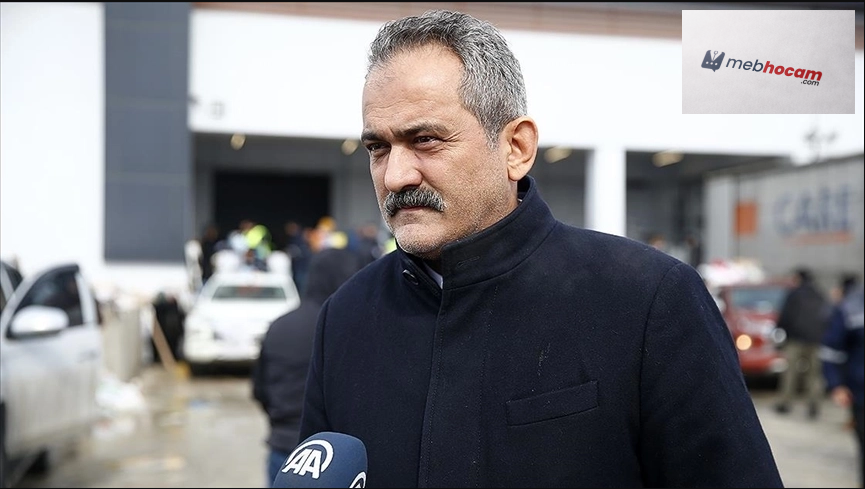 Bakan Özer Duyurdu! Okullar İlçe ve Okul Temelli Açılacak