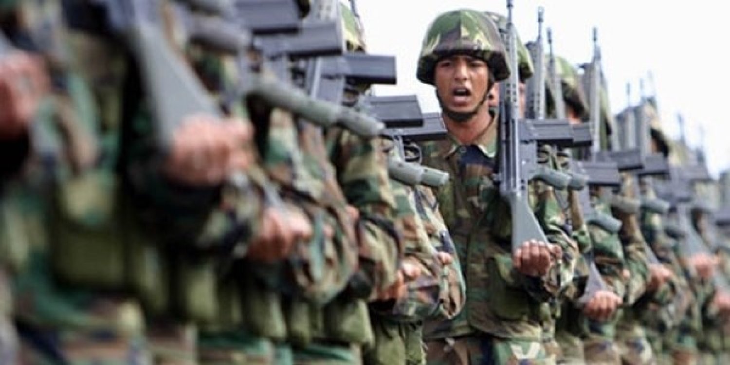 Asker Öğretmen Kimdir?