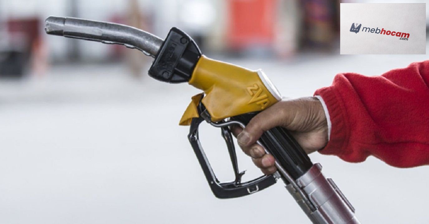 Benzin ve motorine indirim geldi. 28 Şubat güncel akaryakıt fiyatları. O şirketten ekstra indirim