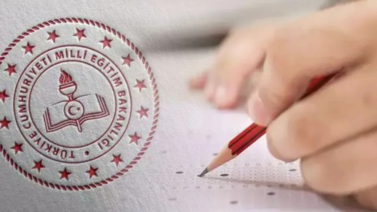 lise-sinav-ogrenci.webp